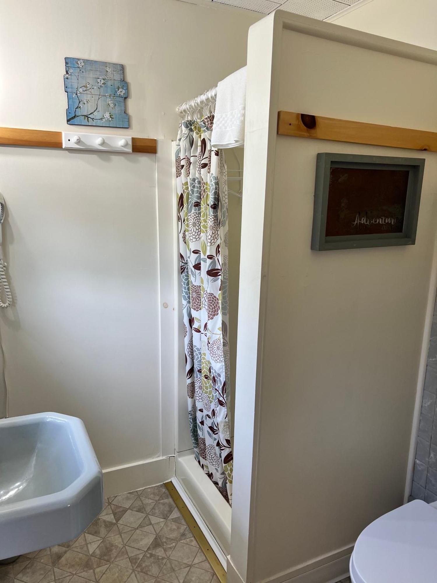 Profile Deluxe Motel Twin Mountain Exterior foto